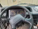 2006 Izuzu 16&#x22; Box Truck