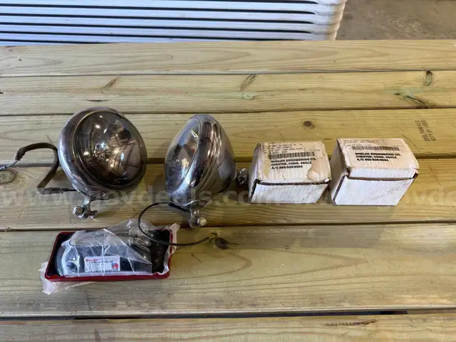 Emergency Lights and Bulbs