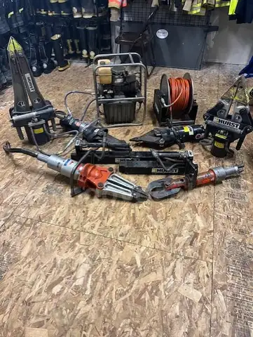 LOT of Hurst &#x26; Holmatro Power Tools and Power Unit
