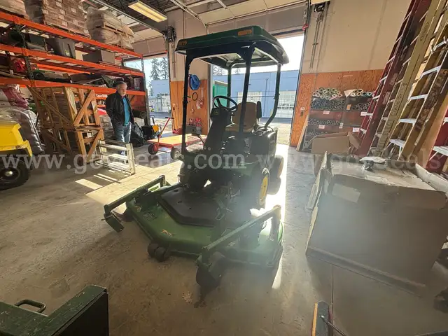 John Deere 1445 4WD Mower