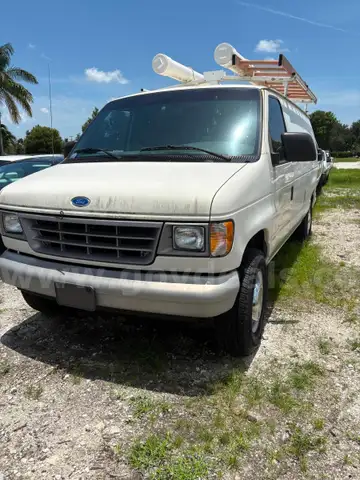 1996 White Ford Van