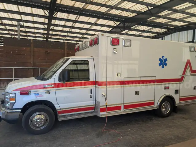 2009 Ford / Osage Type 3 Ambulance  SEE VIDEO!!!