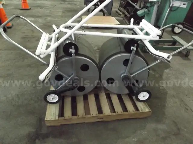 Lot - Tennis Court Water Removers
