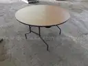 Lot - Folding Round Tables