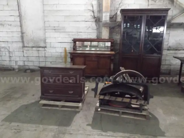 Lot - Vintage Furniture and Accessories