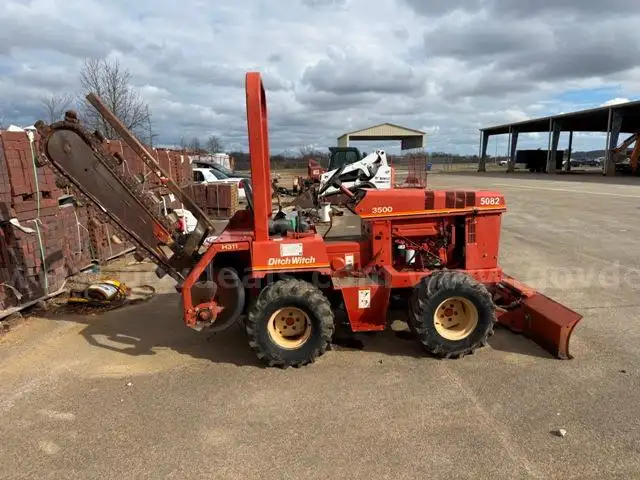 Ditch Witch 3500