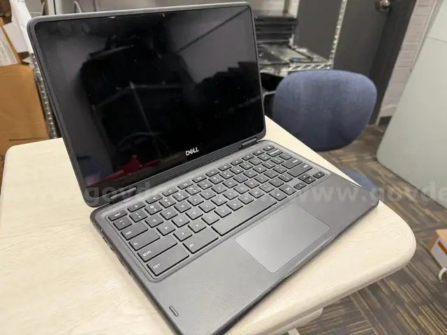 Lot of 25 Dell 3100 2-in-1 Chromebooks
