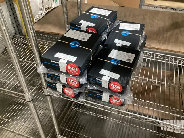 Lot of 10 Samsung Galaxy Tab A (2018) + OtterBox case