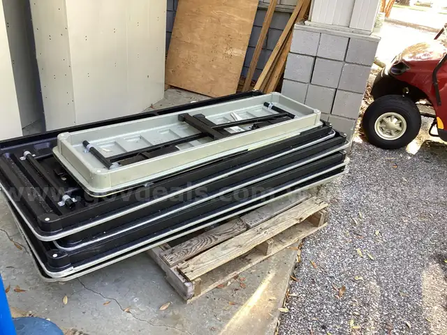 Lot of 6 Folding Tables