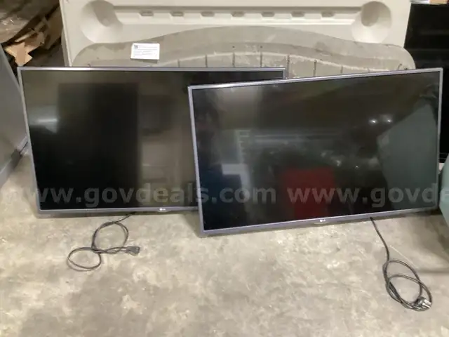 Two (2) LG 42&#x22; LED Displays