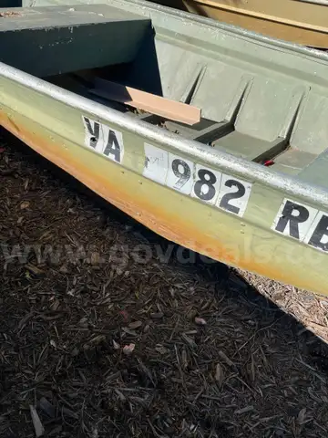 Polar Kraft Jon Boat- VA 4982