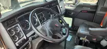 2011 Kenworth T800 Semi Truck