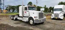 2004 Peterbilt 378 Semi Truck