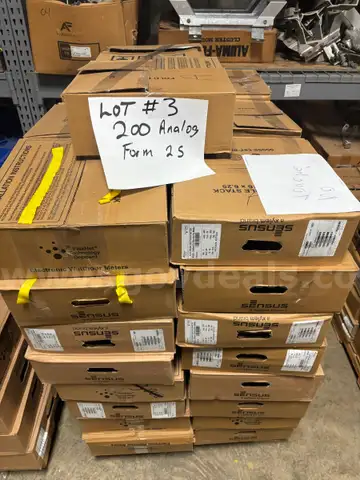 LOT of 200 Analog Electric Meters