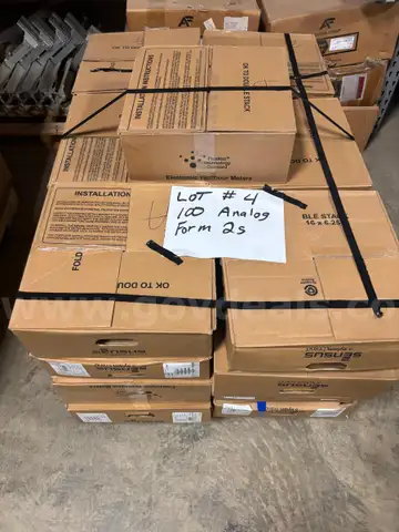LOT of 100 Analog Electric Meters