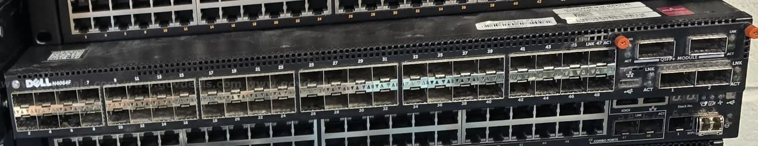 1 DELL N4064F SWITCH