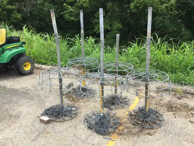 5 USED DISC GOLF BASKETS