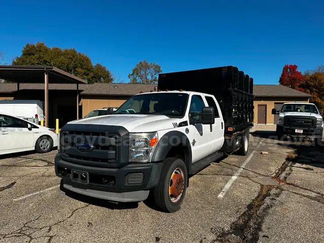 2012 Ford F-450 SD TRUCK