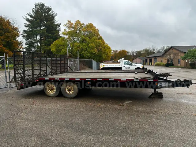 1999 Diamond 20' Trailer
