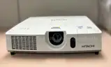 Hitachi CP-WX4021N Projector