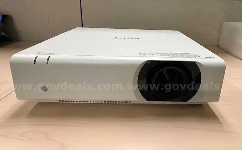 Sony VPL-CH375 3LCD Projector