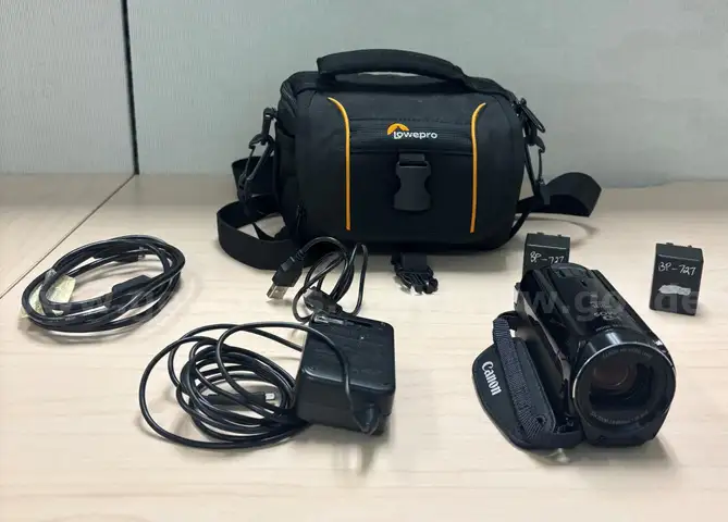 Camcorder Canon VIXIA HF R72