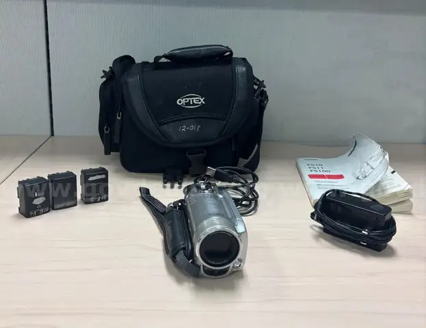 Canon FS10 Camcorder