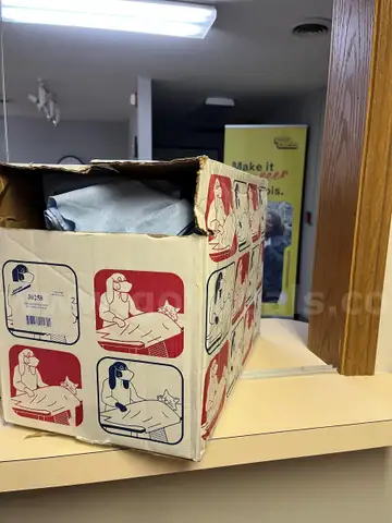 Disposable Surgical Drap - box is opened, but nearly full (NOTE - PICKUP AT CARMI, IL CAMPUS)