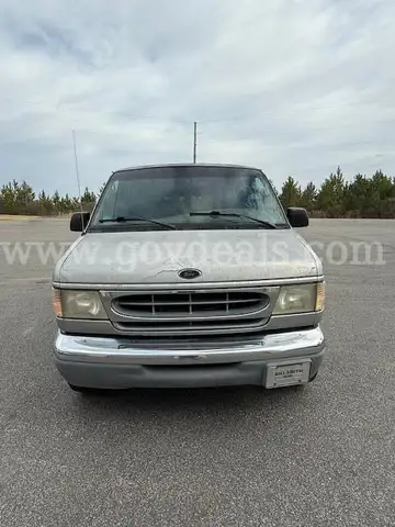 1999 Ford Econoline E350