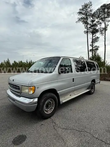 1999 Ford Econoline E-350