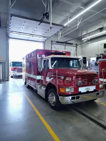 1996 International McCoy Miller 170&#x22; 4700LP Engine - DT466