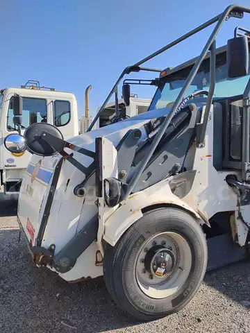 2008 Elgin Pelican Sweeper