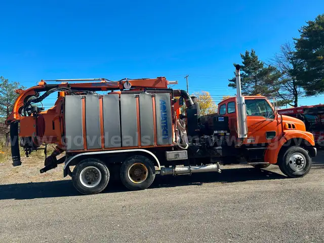 2004 Sterling LT7500