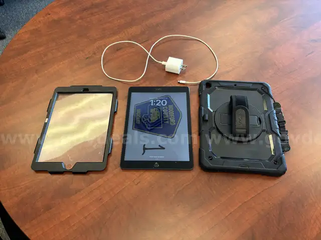 Apple iPad 8th Generation 32 GB  #1