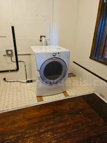 Clothes Dryer