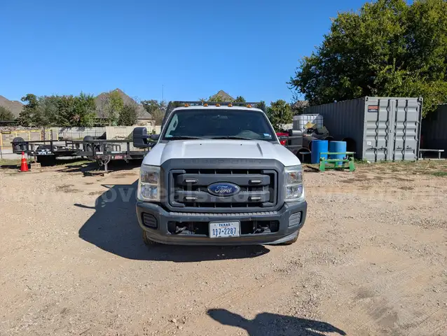 2014 Ford F-350 SD XL SuperCab Long Bed DRW 2WD