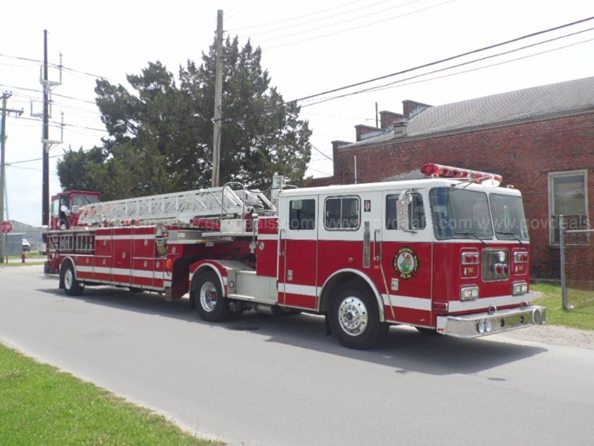 1997 Seagrave Stainless Tiller Truck | AllSurplus