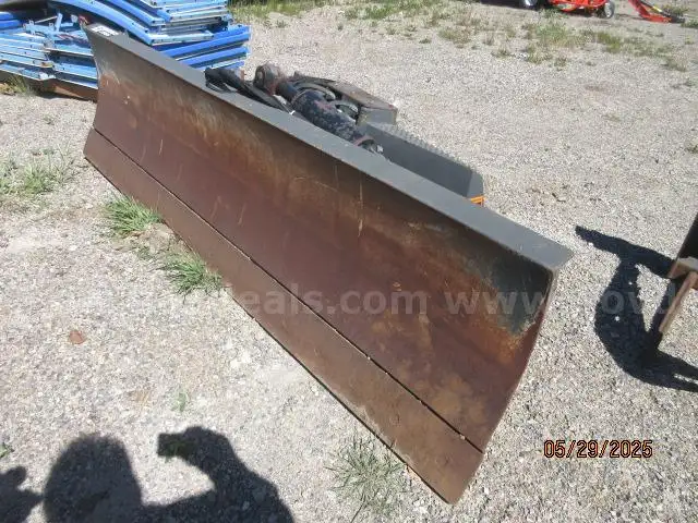 2009 John Deere 6 Way Blade