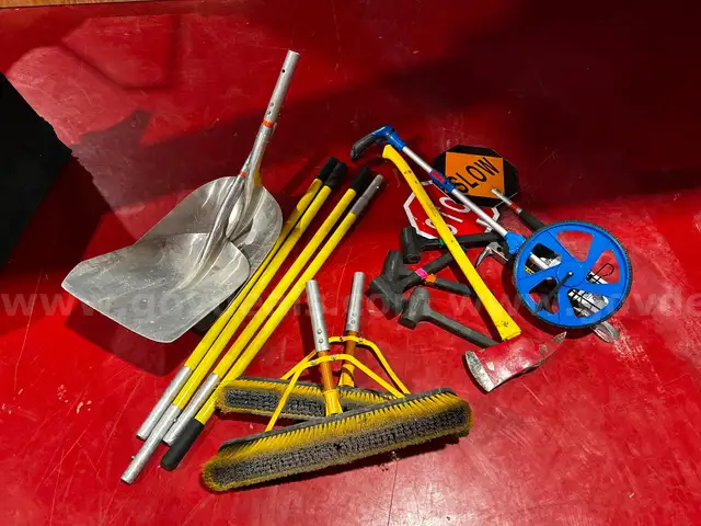 Lot of Fire Service Equipment - Lot 3 - Includes 7 items - Quantity 16