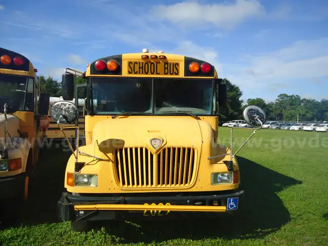 2004 International 3000