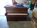 YAMAHA PIANO