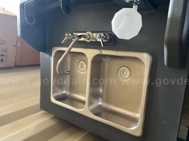 Portable Handwashing Sinks set of 2