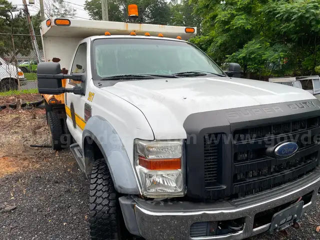 2010 Ford F-550 Dump Body with Boss Plow