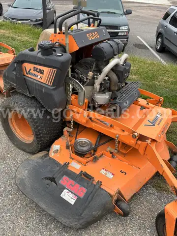 SCAG V-RIDE II STAND ON MOWER