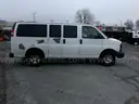 2009 Chevrolet Express 2500 12 Passenger van