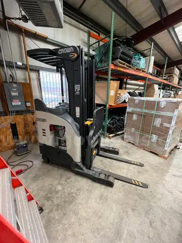 2020 Crown RR5715-35 Reach Forklift 3500 lb. Capacity, 24 Volt