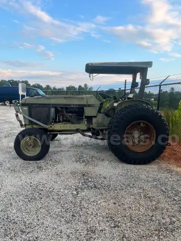 John Deere 2555