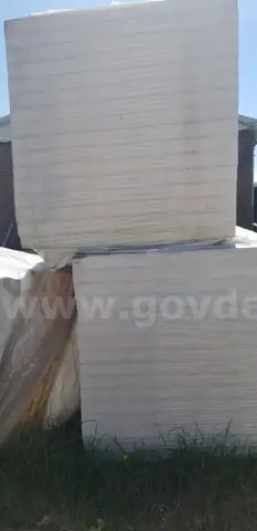 2 bundles 32 pieces &#x2013; 4&#x2019; x 8&#x2019; ISO board &#x2013; 3&#x201D;  insulation board