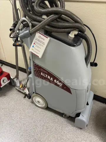 CFR Altra 400 Floor Cleaner (Low Usage: 45 HOURS)!