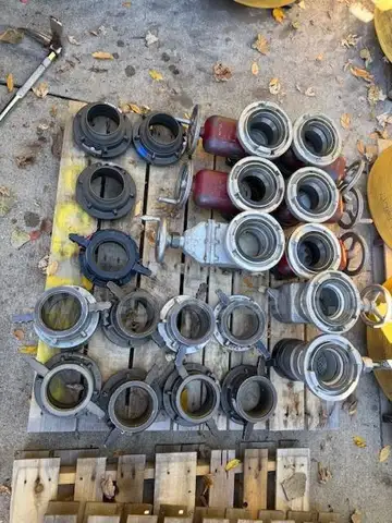 Lot of 20 &#x2013; Assorted Fire Hose appliances